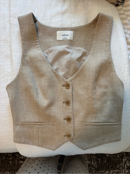 Wilfred Jackets & Blazers - Aritzia- Wilfred Vest